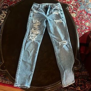 American Eagle Mom Jeans